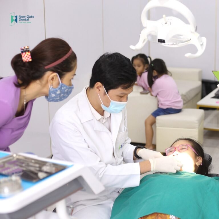 giá niềng răng cho trẻ theo độ tuổi